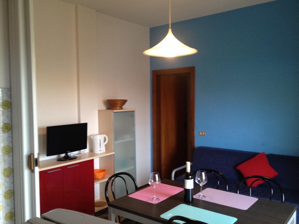 Residence Holiday Bellaria-Igea Marina Ruang foto